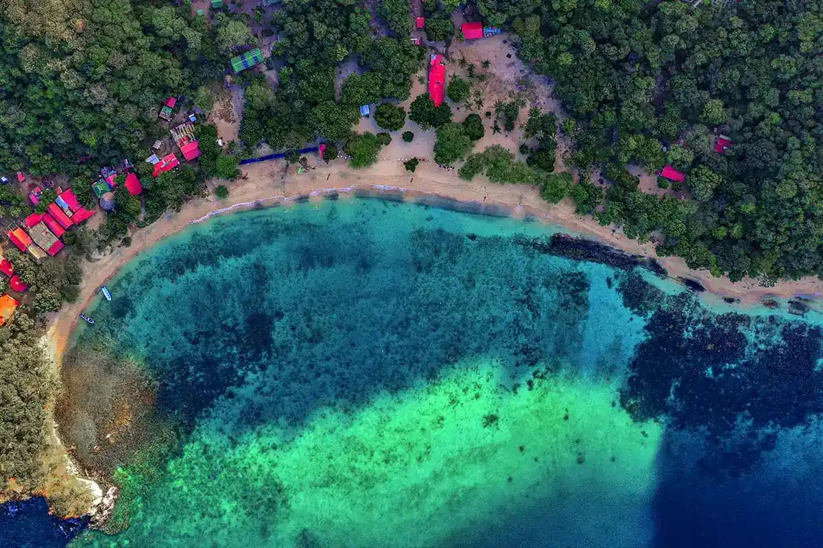 Playa Cristal Parque Tayrona